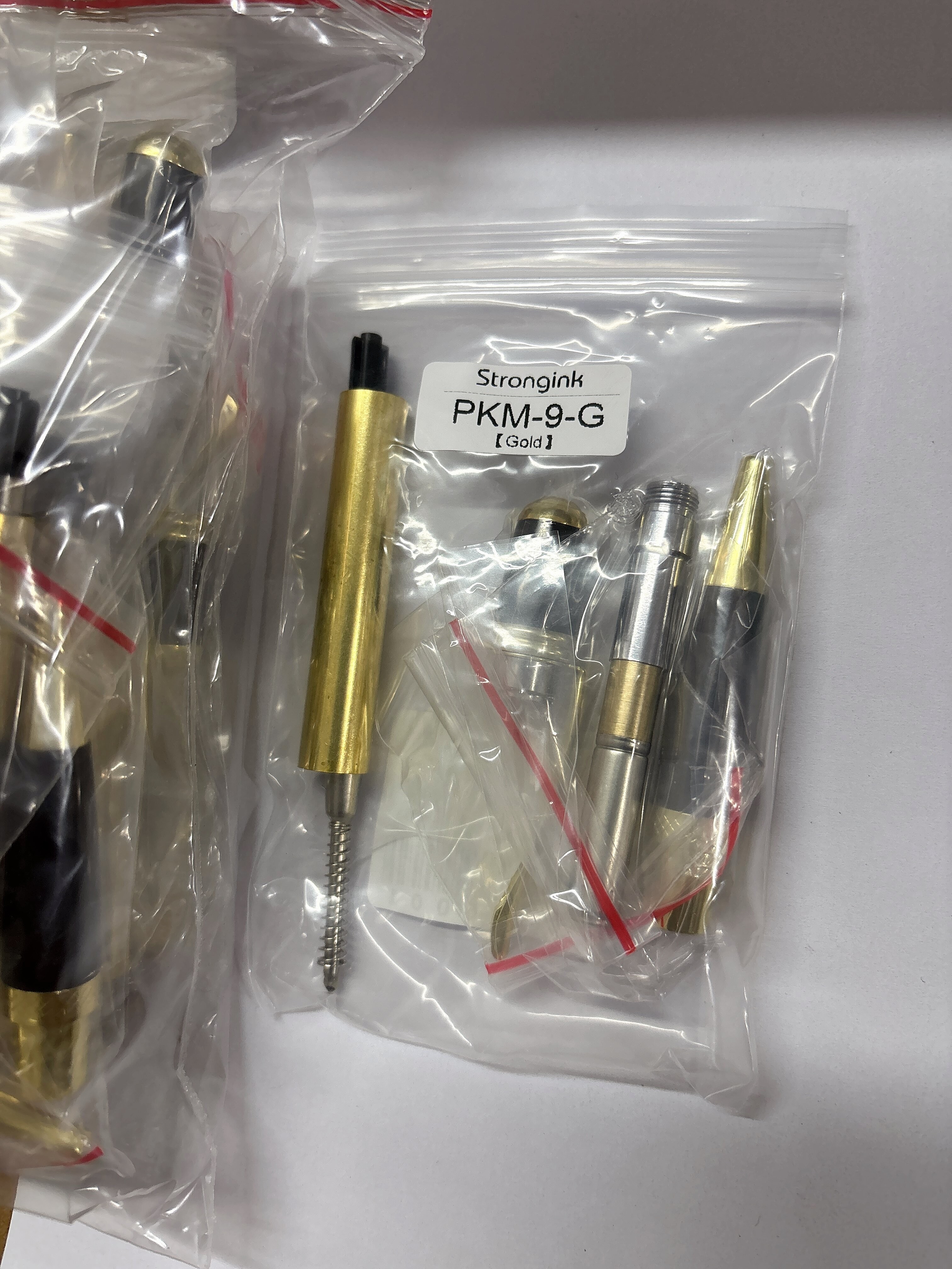 This is the best pen if you want to turn between centers easy and fast.