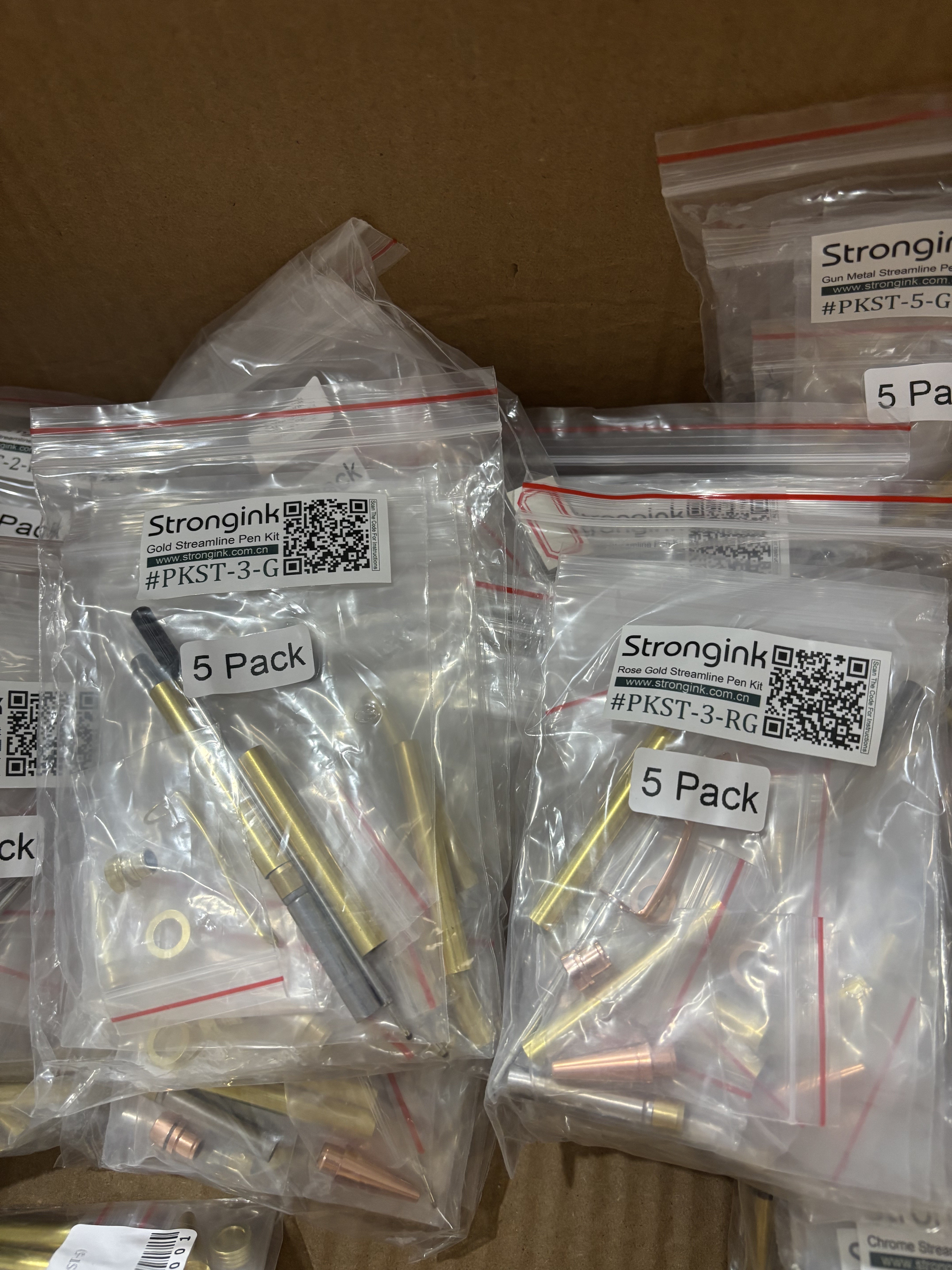 ballpoint pen kits with good quality and low price. I am very satisfied with it.